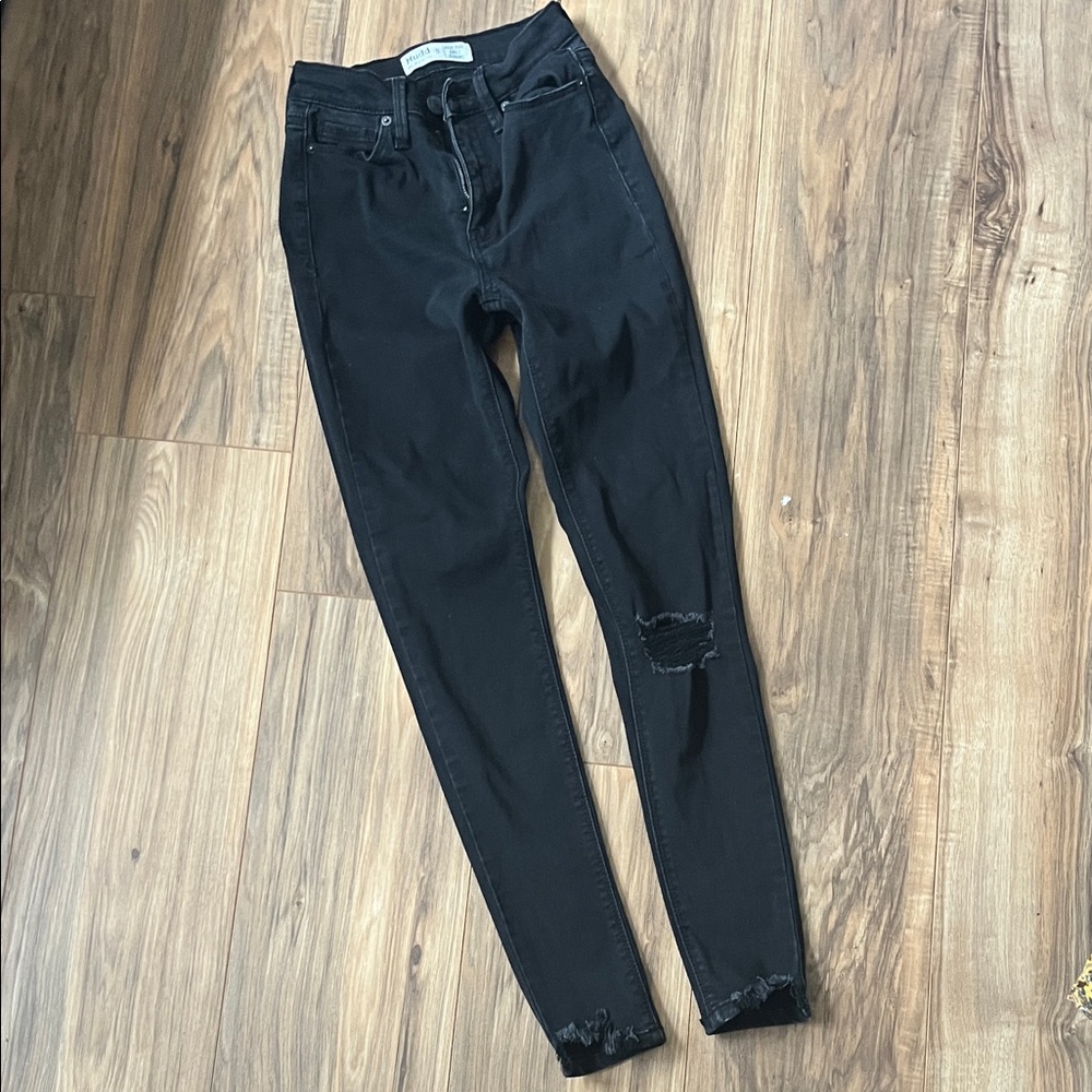 Black Distressed Mudd O Women's skinny Jeans
